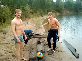 porn голые парни купаются в реке hd