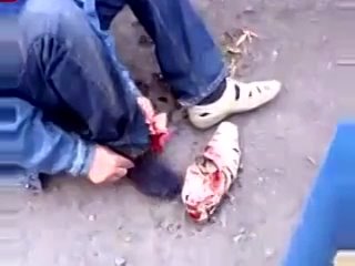 porn поезд мужик отрезанная нога hd