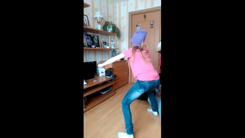 porn 逼毛浓密淫骚大波网红多多小树林演绎西游记勾引师父唐憎啪啪被三个徒弟轮番性报复 mov 0161 hd