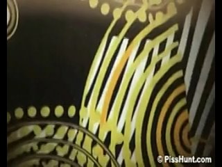 porn скритая камера на пляжном туалете hd