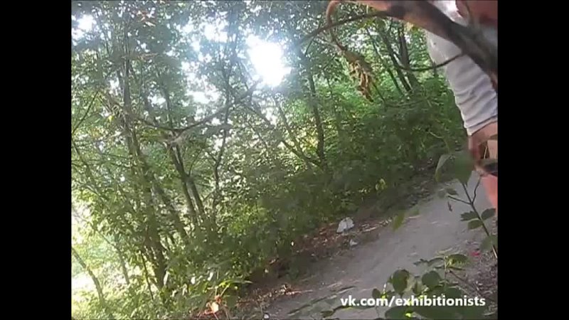 porn клевая телочка прошла мимо этого эксгибициониста в парке hd