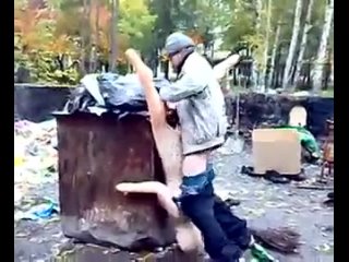 porn бомж молодые женщину страшное порно hd