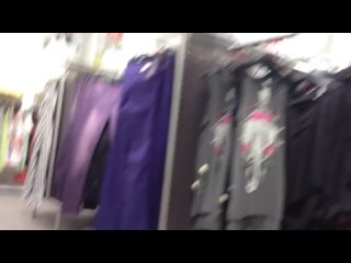 porn красивая девочка в секси шортиках и её попка в примерочной hd
