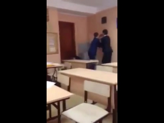 porn чпх представляет 18 летний школьник жёстко избил свою одноклассницу в иркутске hd