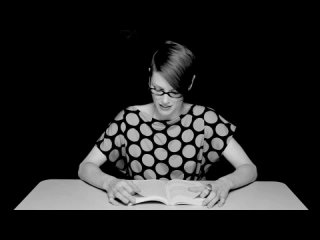 porn оргазм во время чтения stormyактрисы читают вслух книгу пока вибратор находящийся внутри них доводит их до оргазма hd