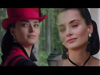 porn осторожно брюнетка крепостная ксения мишина hd