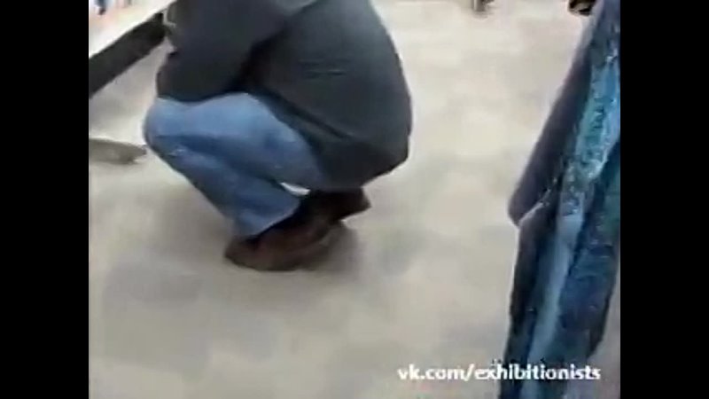 porn вуайерист поневоле эксгибиционистка показала левому мужику свою письку hd