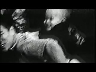 porn брюс ли играет в пин понг нунчаками со спичками и hd
