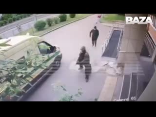 porn это видео с камер наблюдения на отделении сбербанка в красноярске вооружённые преступники hd