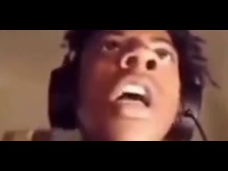 porn негр снимает наушники и орёт hd