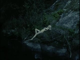 porn голая кирстен данст в фильме меланхолия hd