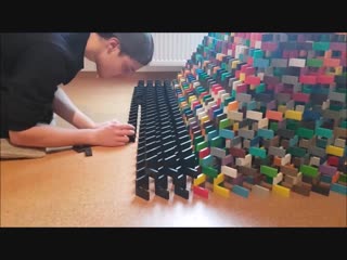 porn biggest 3d domino pyramid fail ever 3131 19000 dominos hd