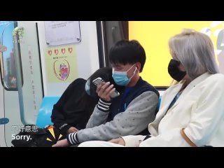 porn if two girls falling asleep on you at the same time prank 当两个姑娘同时靠在自己肩膀上睡着了路人 hd