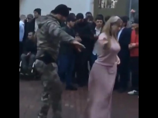 porn чеченская лезгинка 2016 солдат танцует с чеченкой лезгинку 480 x 480 mp4 hd