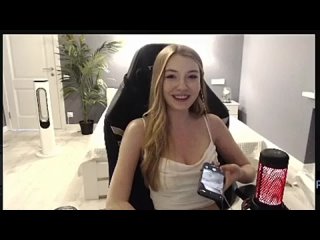 porn valyusha сняла трусики на стриме и спалила писечку trovo twitch dota2 hd