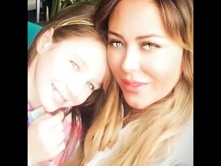 porn время летит быстро юля иванова началова и дочка подруги пожизни hd