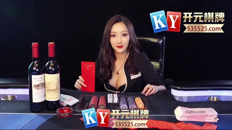 porn 在线播放网曝 母子乱伦高三学渣农村乱伦实拍大白天被妈妈放倒吃鸡儿子蘸着妈妈逼水吃苹果第1 mp4 hd